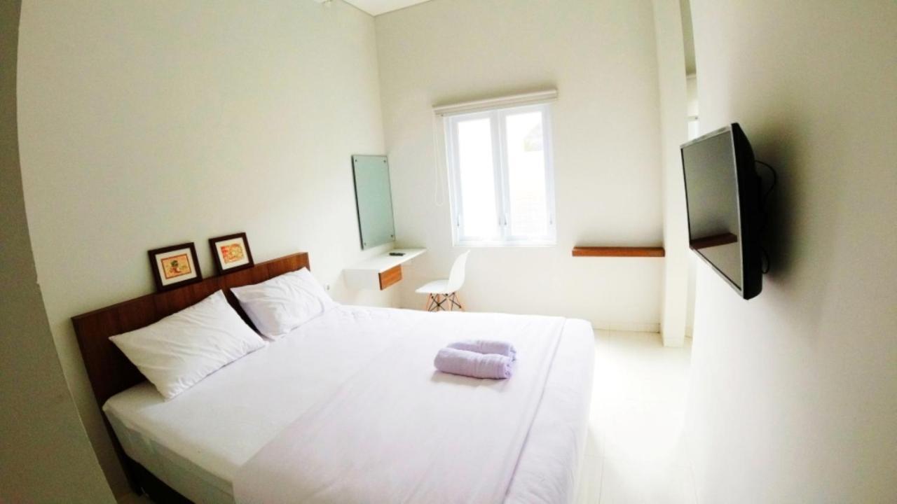 Omah Bondi Family Homestay By Fh Stay ジョグジャカルタ エクステリア 写真